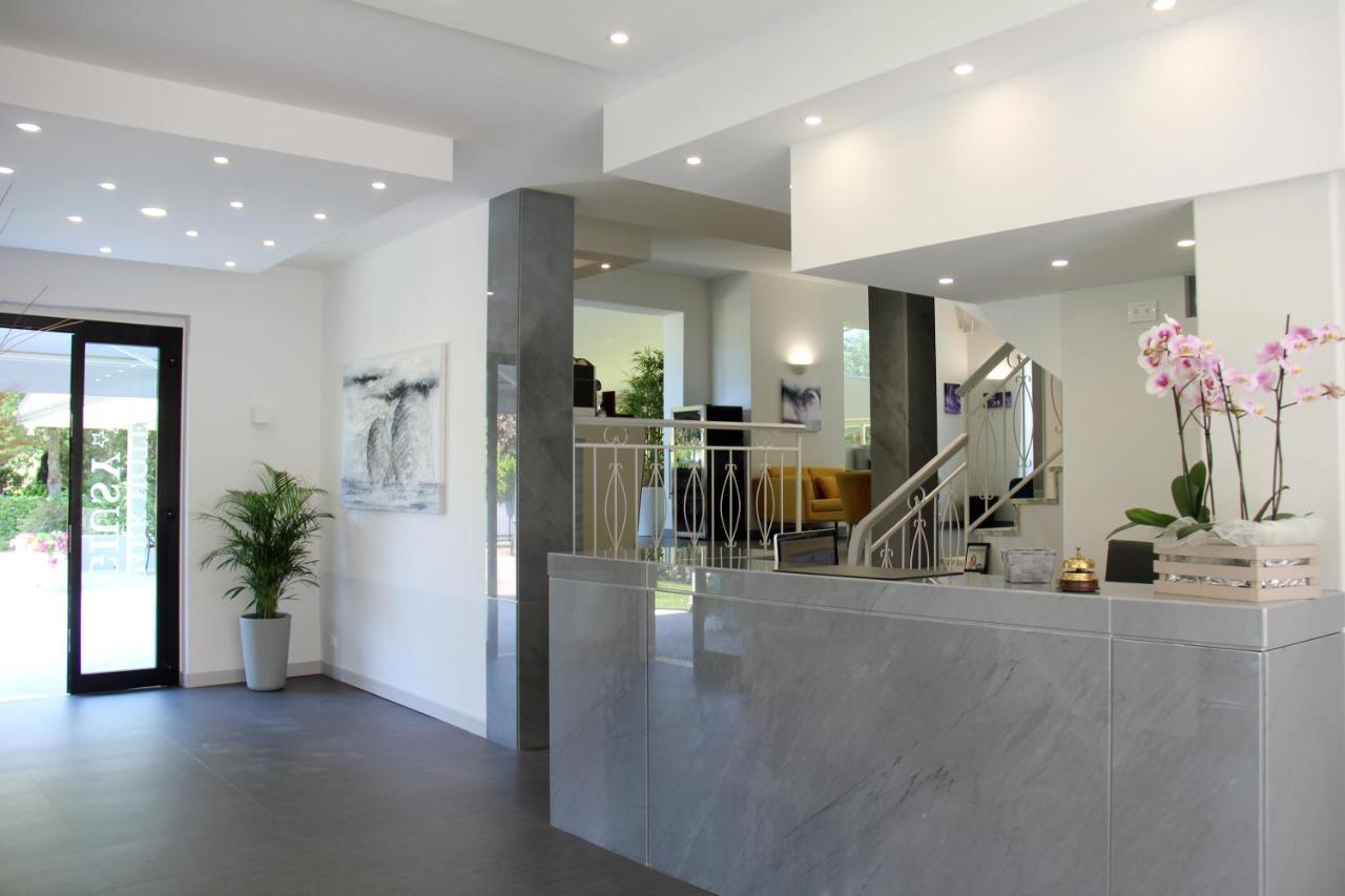 Park Hotel Giusy Λίντο ντι Καμαϊόρε Εξωτερικό φωτογραφία