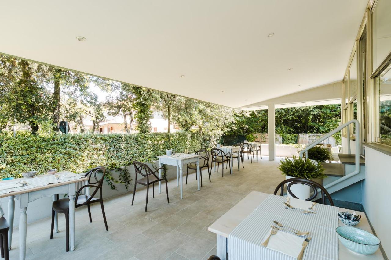 Park Hotel Giusy Λίντο ντι Καμαϊόρε Εξωτερικό φωτογραφία