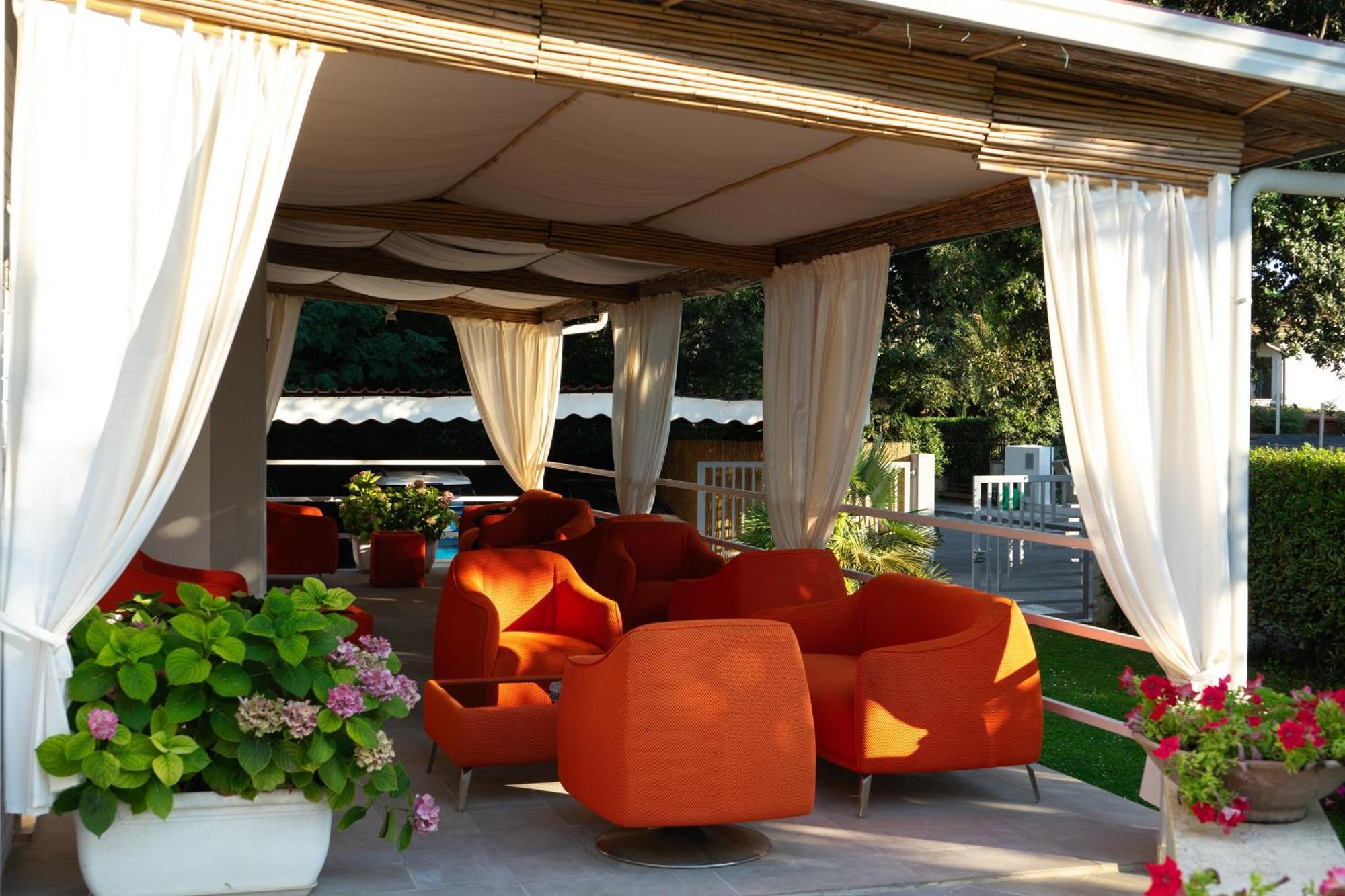 Park Hotel Giusy Λίντο ντι Καμαϊόρε Εξωτερικό φωτογραφία