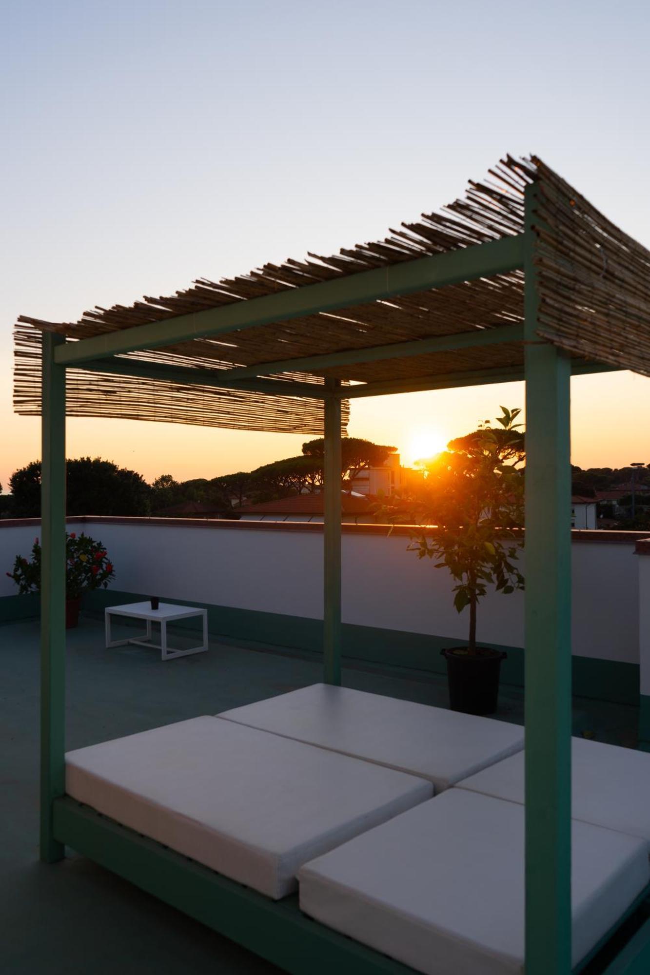 Park Hotel Giusy Λίντο ντι Καμαϊόρε Εξωτερικό φωτογραφία
