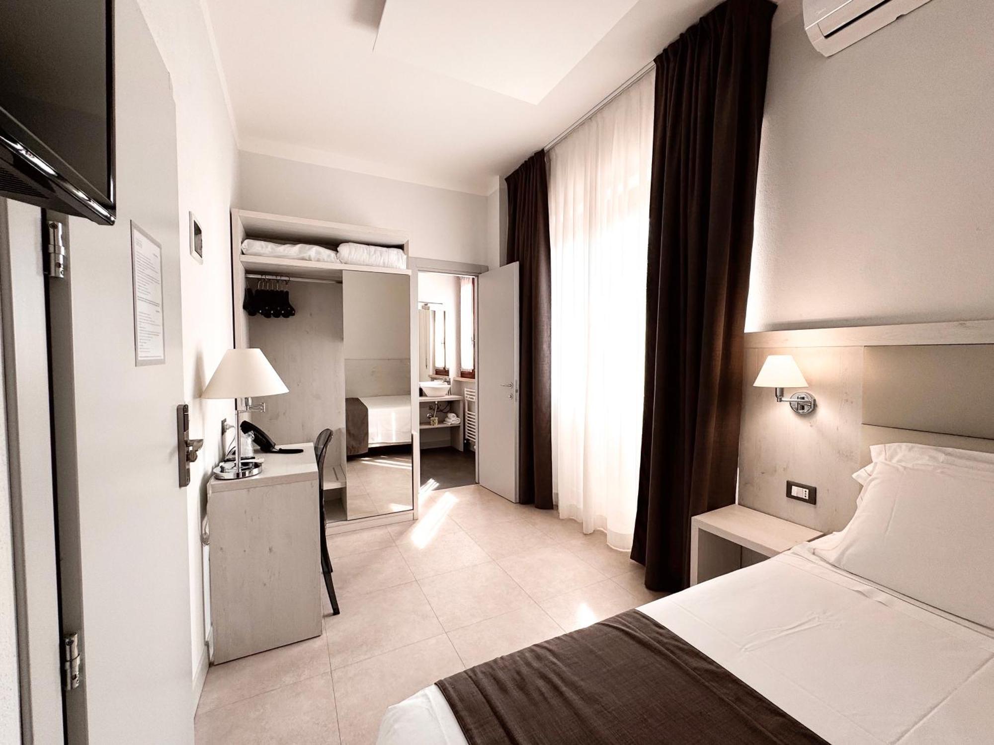 Park Hotel Giusy Λίντο ντι Καμαϊόρε Εξωτερικό φωτογραφία